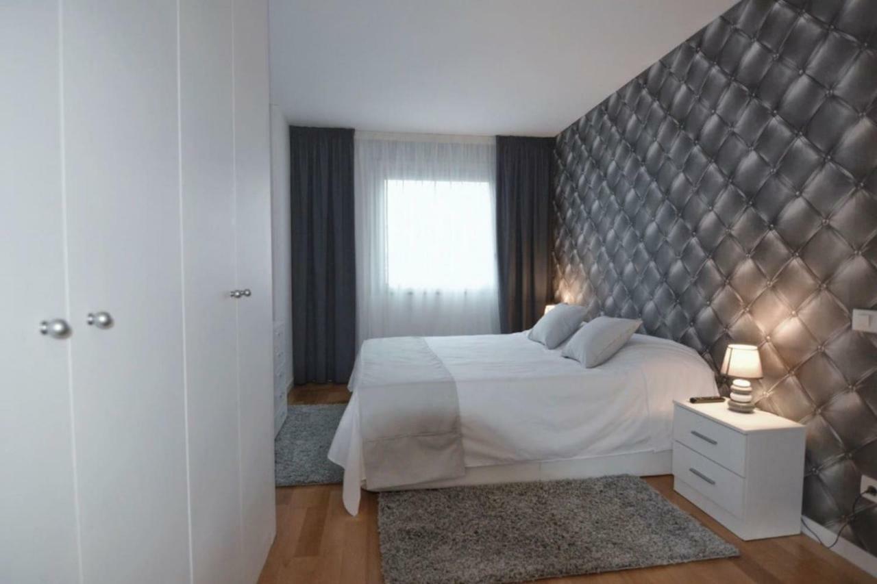 Lodging Apartments Forum 25 - Barcelona Forum Apartment Сан-Адріа-де-Бесос Екстер'єр фото