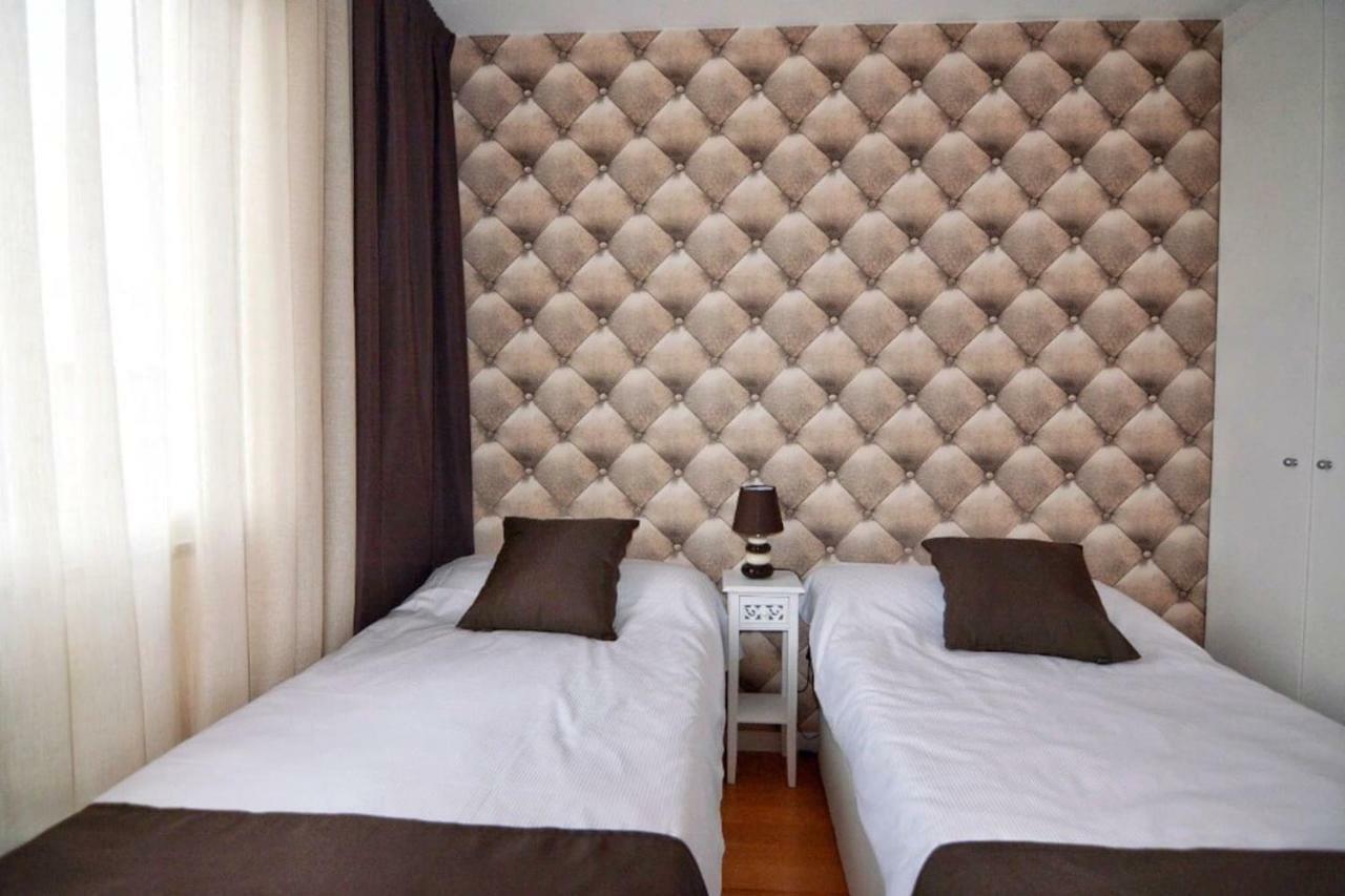 Lodging Apartments Forum 25 - Barcelona Forum Apartment Сан-Адріа-де-Бесос Екстер'єр фото